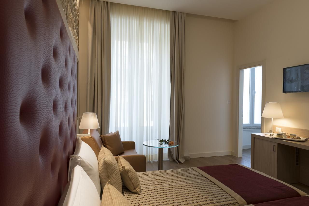 Navona Luxury Guesthouse Roma Ngoại thất bức ảnh