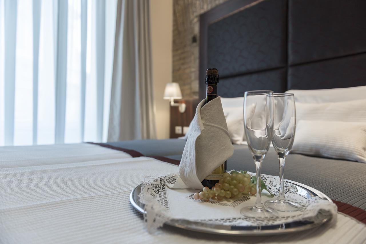 Navona Luxury Guesthouse Roma Ngoại thất bức ảnh