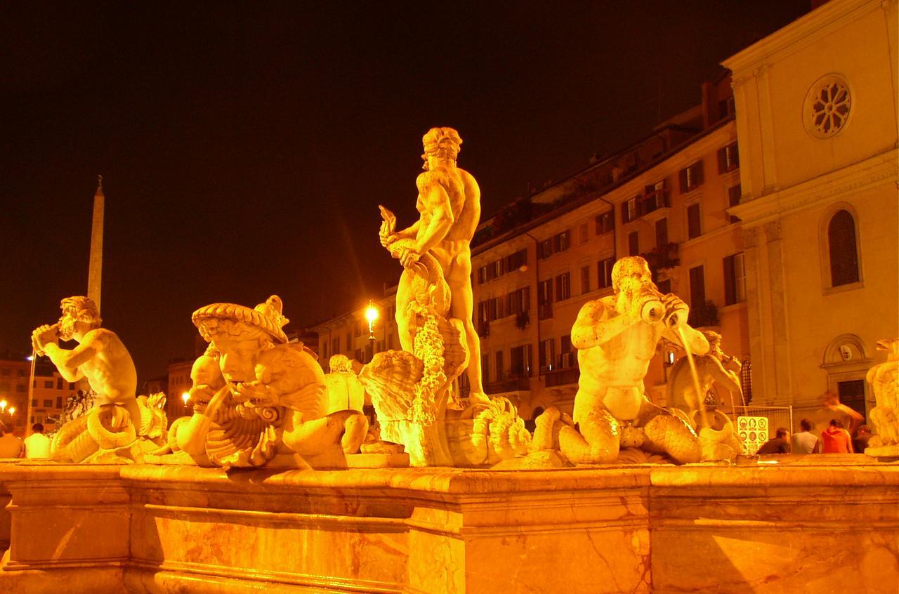 Navona Luxury Guesthouse Roma Ngoại thất bức ảnh