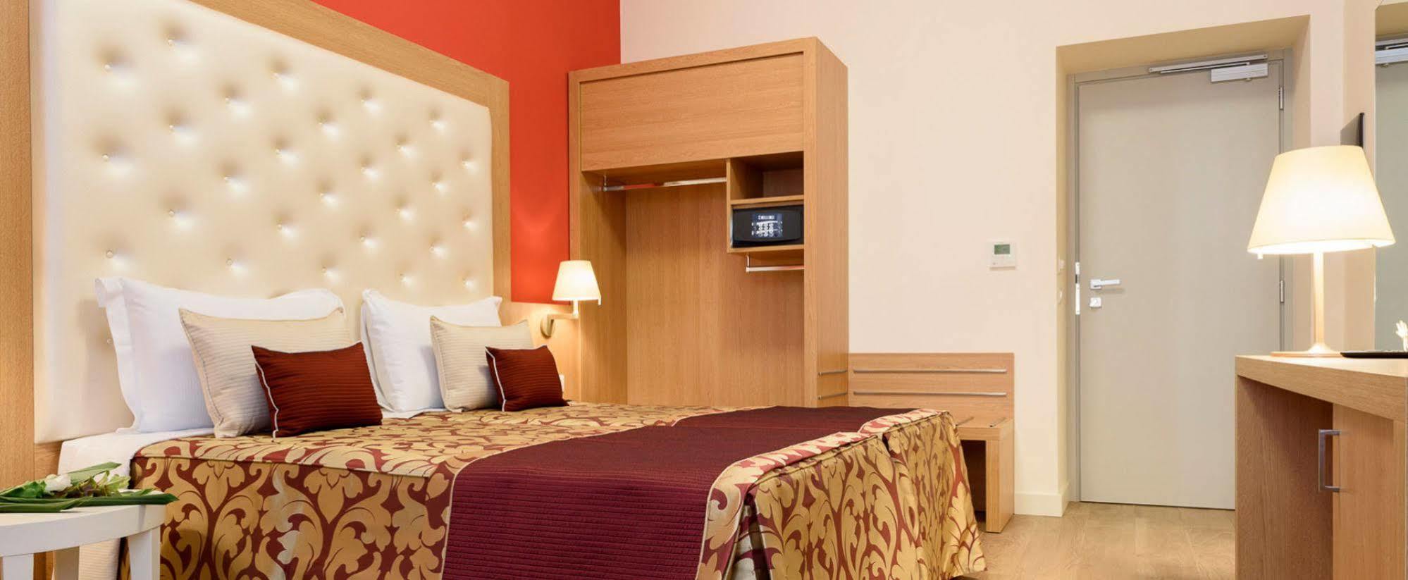Navona Luxury Guesthouse Roma Ngoại thất bức ảnh